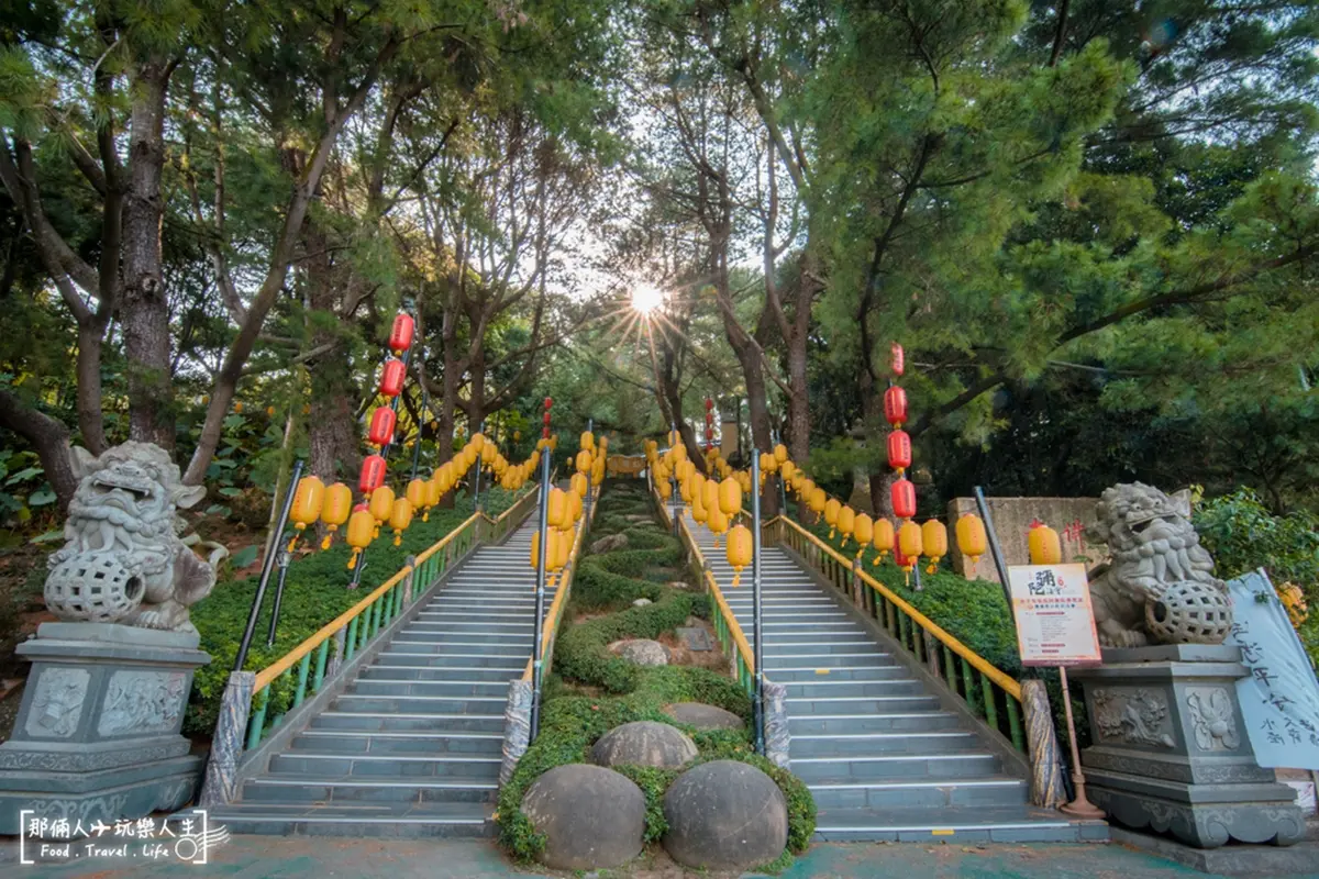 免費刷美照祕境！「南投最美佛寺」占地５公頃，搶拍巨型蓮花座、五百羅漢像