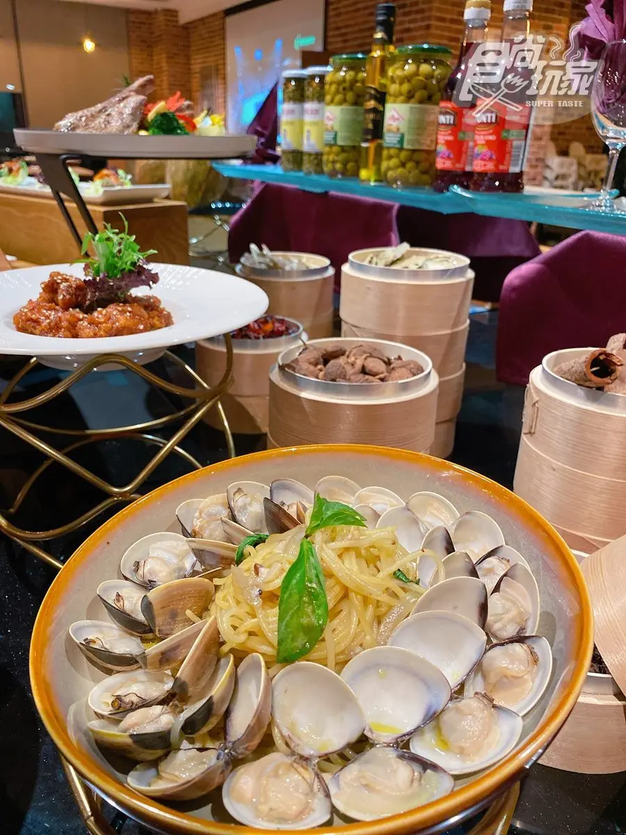 身分證中５碼現省6210元！台中海線首家國際飯店開幕，自帶杯子１元爽喝啤酒