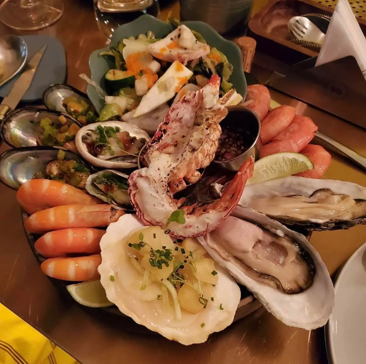 「最狂海鮮市集」2天快閃花博!13台餐車+50家美食嗑到爽、挑戰開生蠔大賽 「最狂海鮮市集」2天快閃花博!13台餐車+50家美食嗑到爽、挑戰開生蠔大賽