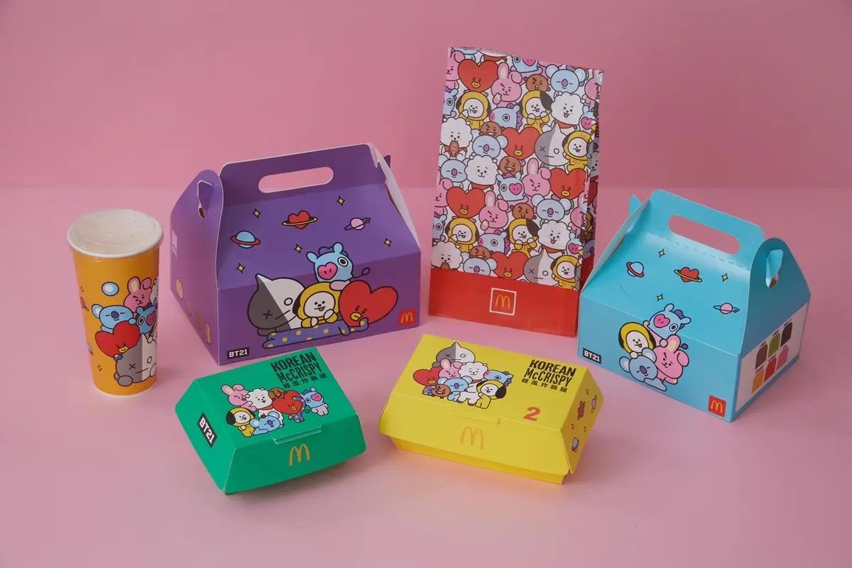 麥當勞「經典甜辣韓風炸鷄腿」回歸!6款BT21包裝必拍、全新粉紅系甜點開賣 麥當勞「經典甜辣韓風炸鷄腿」回歸!6款BT21包裝必拍、全新粉紅系甜點開賣