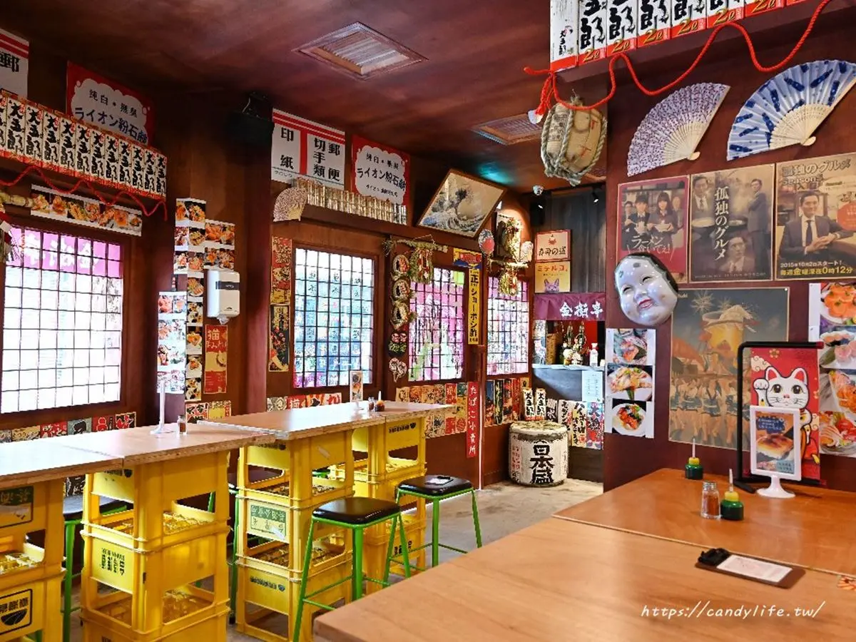 秒飛日本吃壽司！台中最夯「浮誇壽司」超狂給料不手軟，厚切鮭魚一口塞不下
