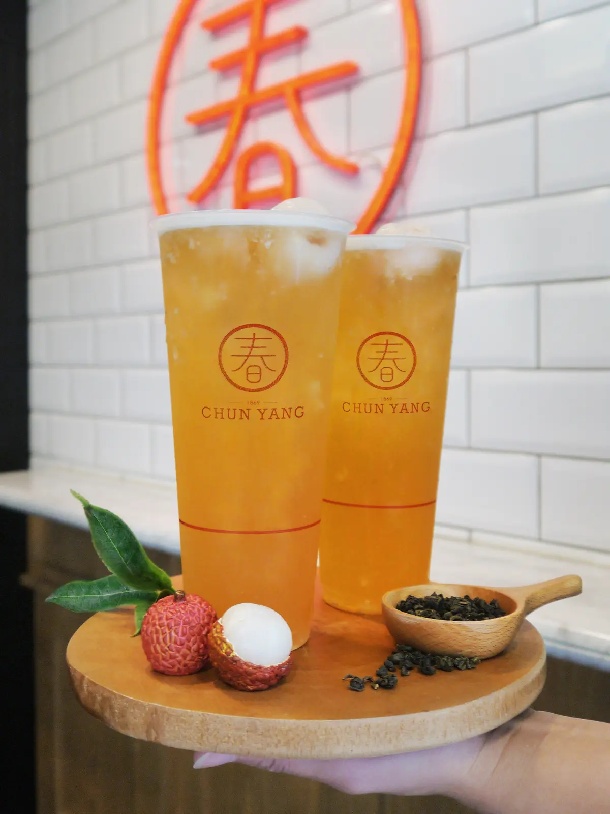 5款最新清爽系手搖飲!春陽茶事「荔枝+烏龍」、珍煮丹推山茶花奶蓋+QQ凍 5款最新清爽系手搖飲!春陽茶事「荔枝+烏龍」、珍煮丹推山茶花奶蓋+QQ凍