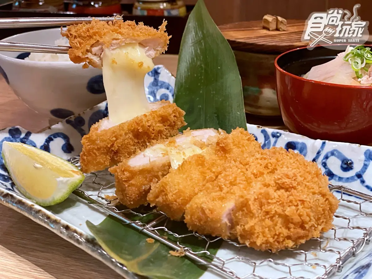 最低90元就能吃!超狂「牽絲起司豬排、熔岩里肌、雞排捲」,期間限定只到4/30 最低90元就能吃!超狂「牽絲起司豬排、熔岩里肌、雞排捲」,期間限定只到4/30