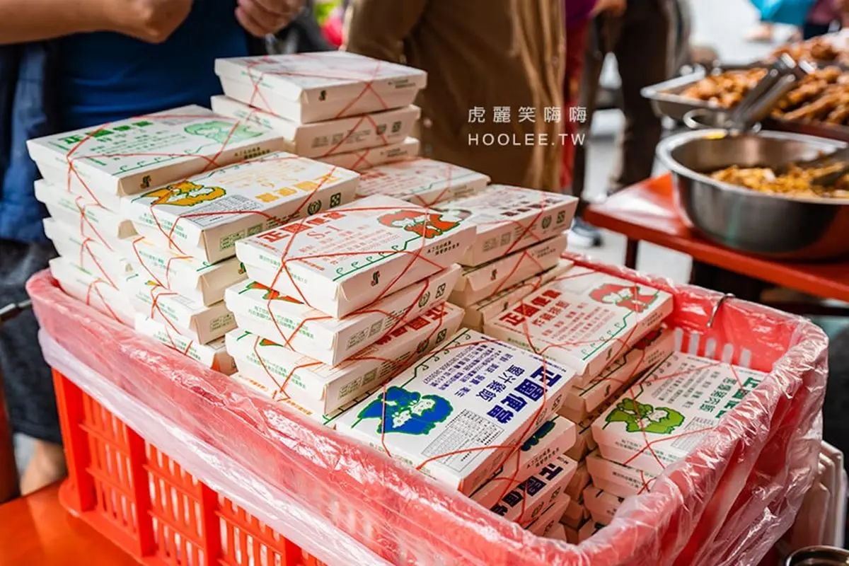 羊肉燴飯、燒肉飯通通50元！高雄「老字號便當」超佛不漲價，市場內限量開搶