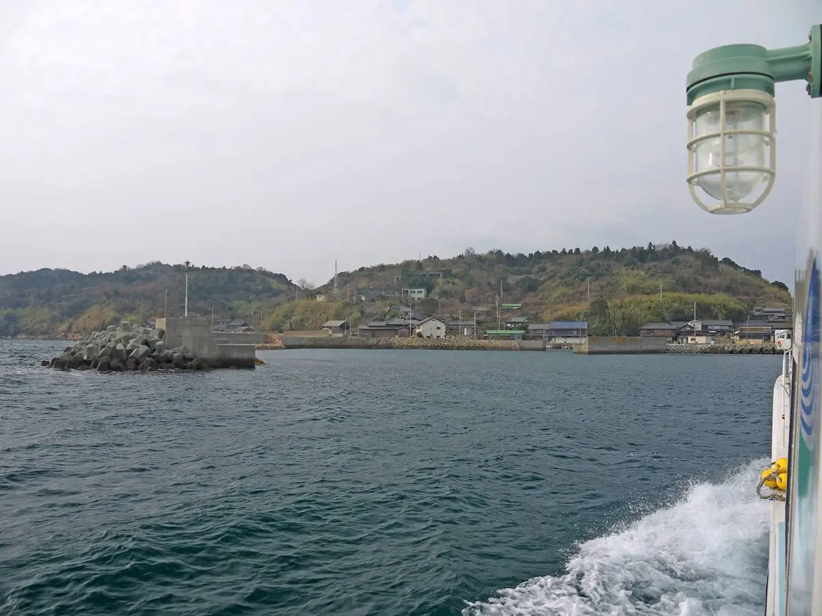 貓奴一生必訪天堂!「超萌貓島」百隻貓咪比居民還多,想朝聖還得看運氣 貓奴一生必訪天堂!「超萌貓島」百隻貓咪比居民還多,想朝聖還得看運氣