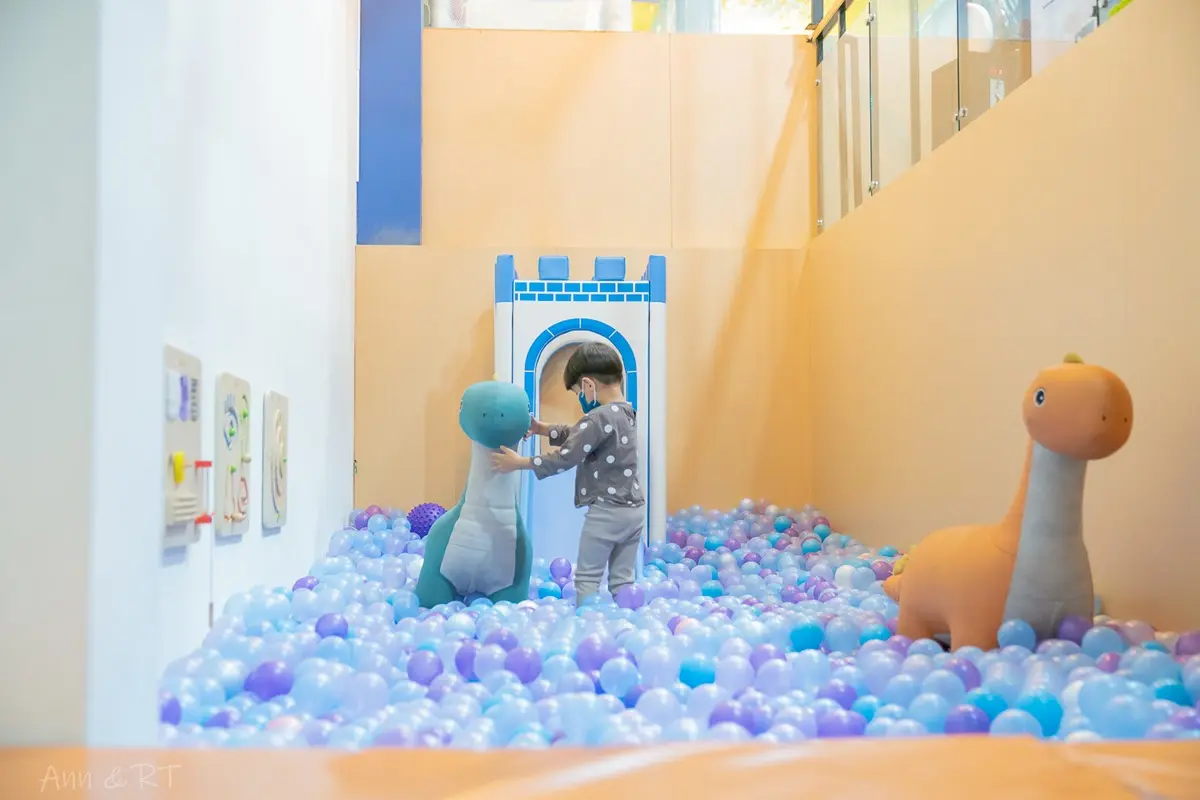 全台唯一「親子派對餐廳」!遊樂區不限時玩到飽、限定和服體驗,遛小孩快衝 全台唯一「親子派對餐廳」!遊樂區不限時玩到飽、限定和服體驗,遛小孩快衝