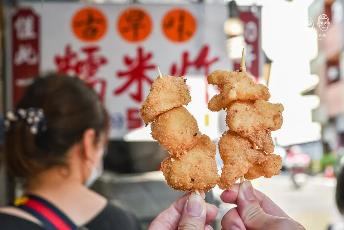 １顆只要５元！「彰化版白糖粿」大熱天也排爆，外酥內Q＋花生粉一吃上癮