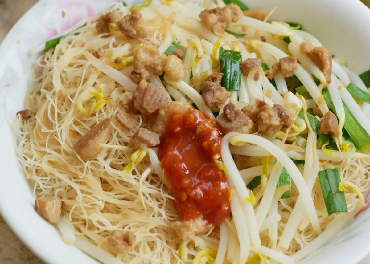 點再多都不心痛！「高雄最佛麵店」爽吃10元豬耳、20元豬舌，月底吃飯靠這家
