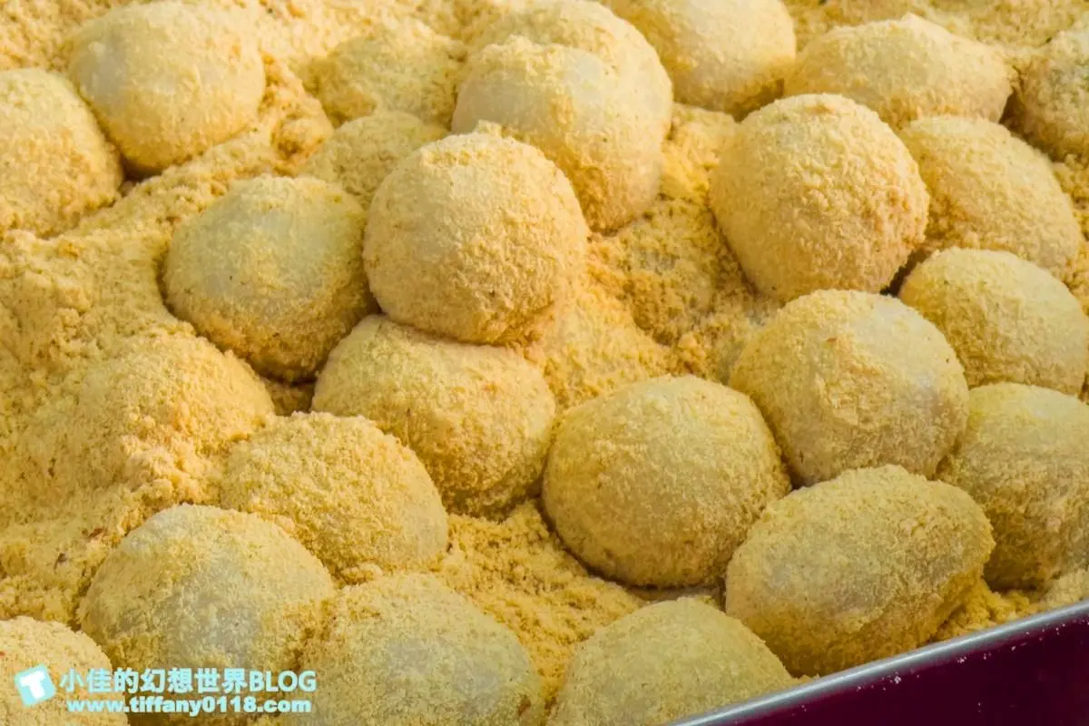 網推台北最強路邊攤!行天宮「爆餡麻糬」每顆僅12元,天天都排隊回訪率超高 網推台北最強路邊攤!行天宮「爆餡麻糬」每顆僅12元,天天都排隊回訪率超高