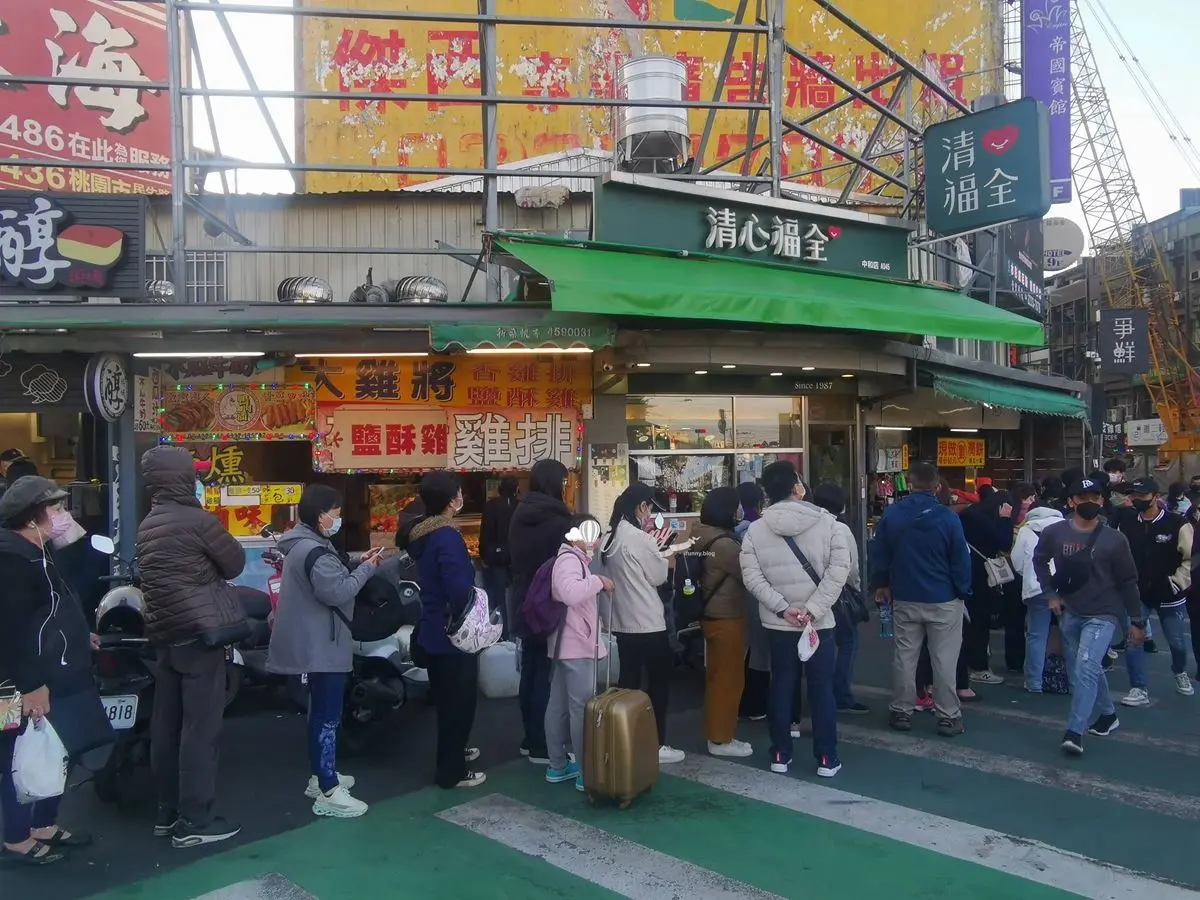 清明節吃潤餅!2026「全台10家排隊潤餅」推薦:市場老字號、南部限定油麵 清明節吃潤餅!2026「全台10家排隊潤餅」推薦:市場老字號、南部限定油麵