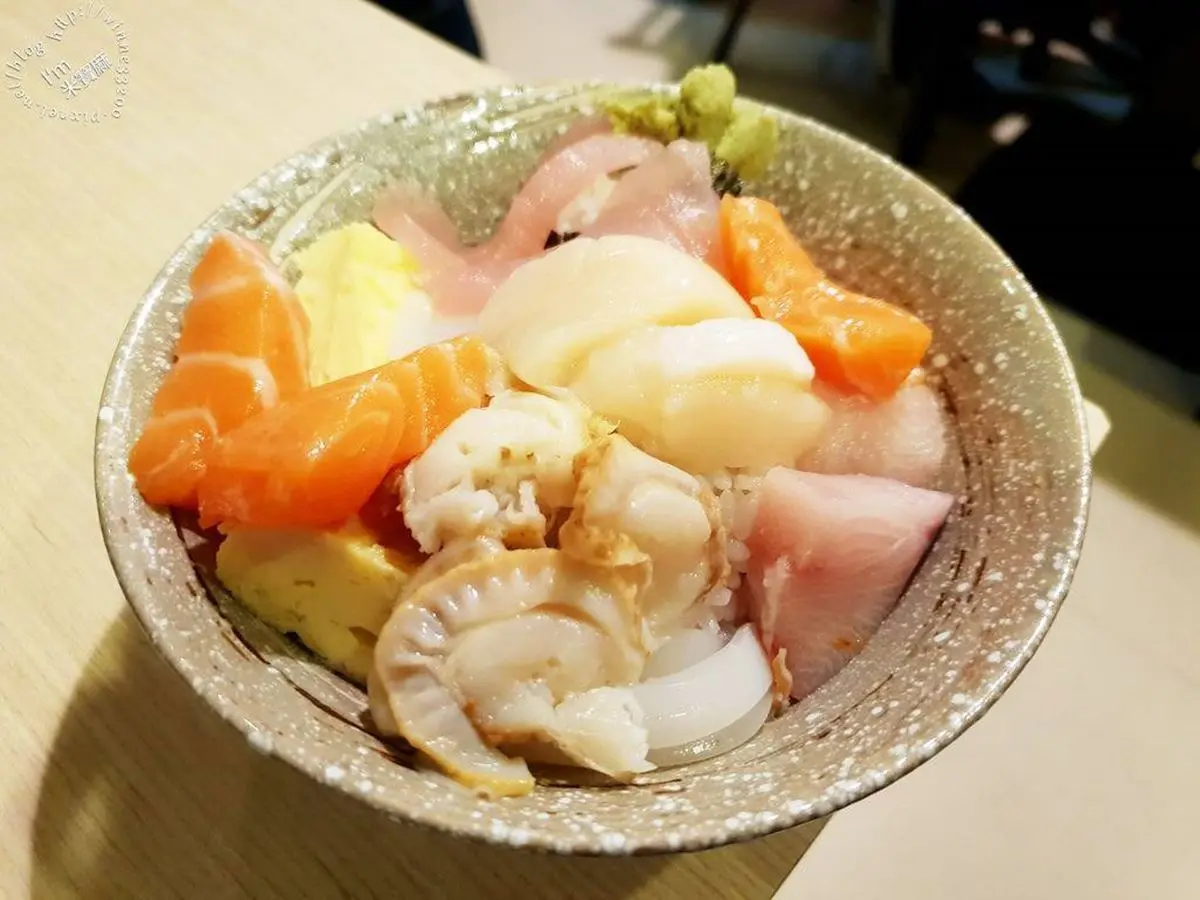 永和美食一級戰區！網推頂溪站周邊６必吃：天天爆滿雞肉飯、排３小時雞蛋糕