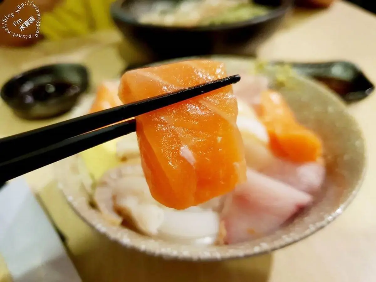 永和美食一級戰區！網推頂溪站周邊６必吃：天天爆滿雞肉飯、排３小時雞蛋糕