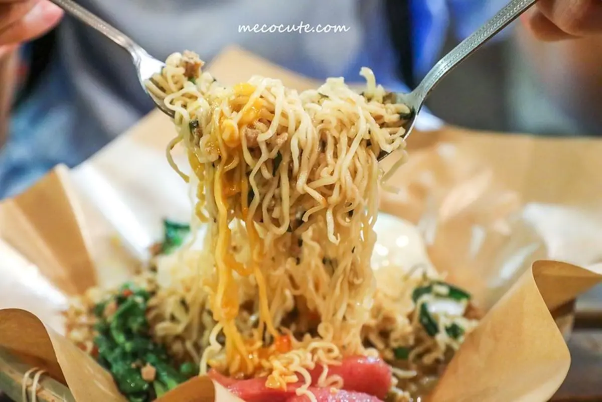 永和美食一級戰區！網推頂溪站周邊６必吃：天天爆滿雞肉飯、排３小時雞蛋糕