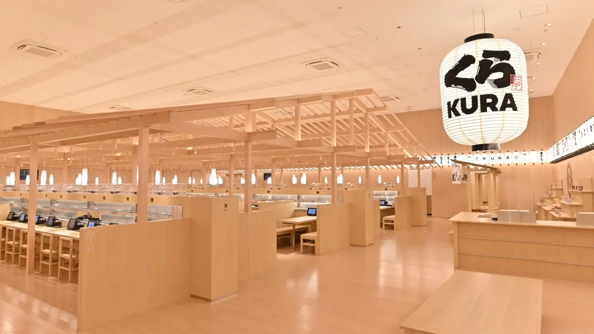 全球最大！2000坪「藏壽司旗艦店」在高雄，美拍巨大燈籠牆＋抽限定扭蛋