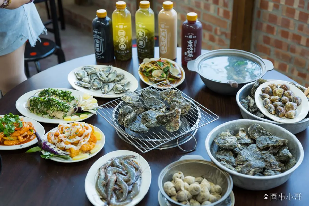 【新開店】桃園也有烤蚵吃到飽！白蝦、豬油拌飯、冰淇淋任吃，啤酒無限暢飲