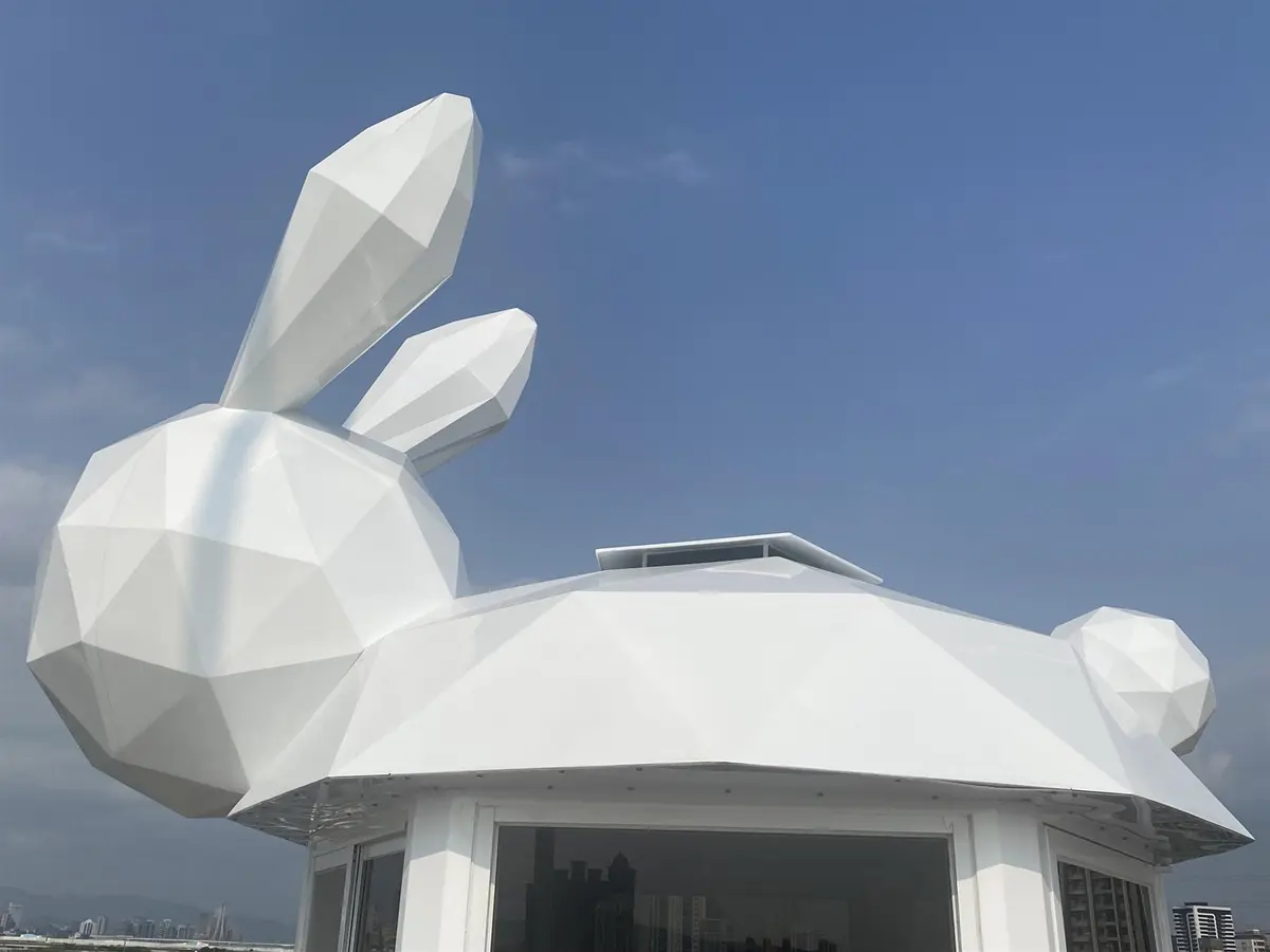 軟萌「月兔」登陸新月橋!新北打卡亮點+1,加碼拍巨型月球、賞七彩光雕秀 軟萌「月兔」登陸新月橋!新北打卡亮點+1,加碼拍巨型月球、賞七彩光雕秀