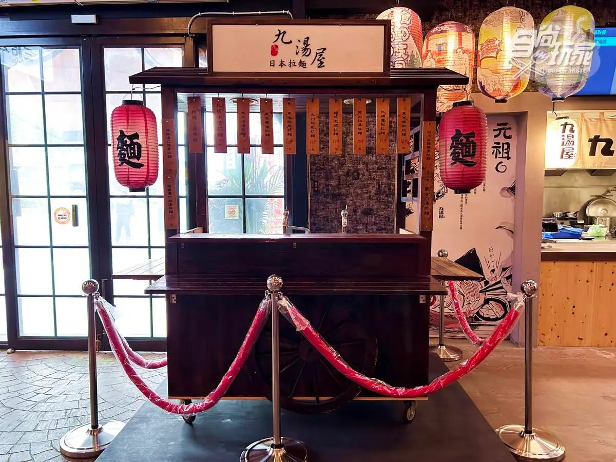 【新開店】全台唯一「拉麵博物館」!日式造景免費拍,爽嗑牡蠣、松葉蟹拉麵 【新開店】全台唯一「拉麵博物館」!日式造景免費拍,爽嗑牡蠣、松葉蟹拉麵
