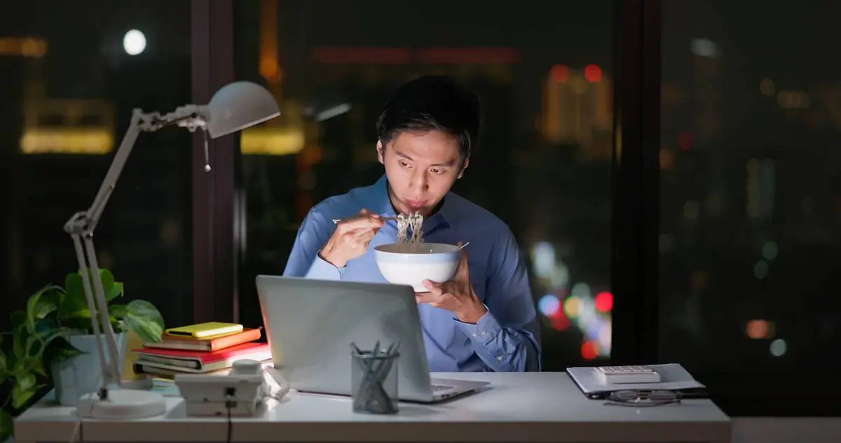 快把這篇給老闆看！美國研究證明：早起上班效率不一定好，尤其是「這類人」