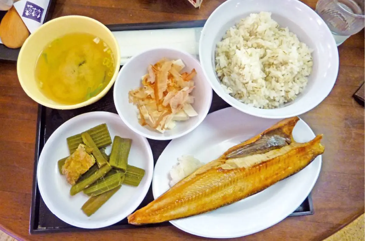 北海道必吃美食11選！巨無霸聖代、特色「監獄餐」哪裡有？23家餐廳完整收錄