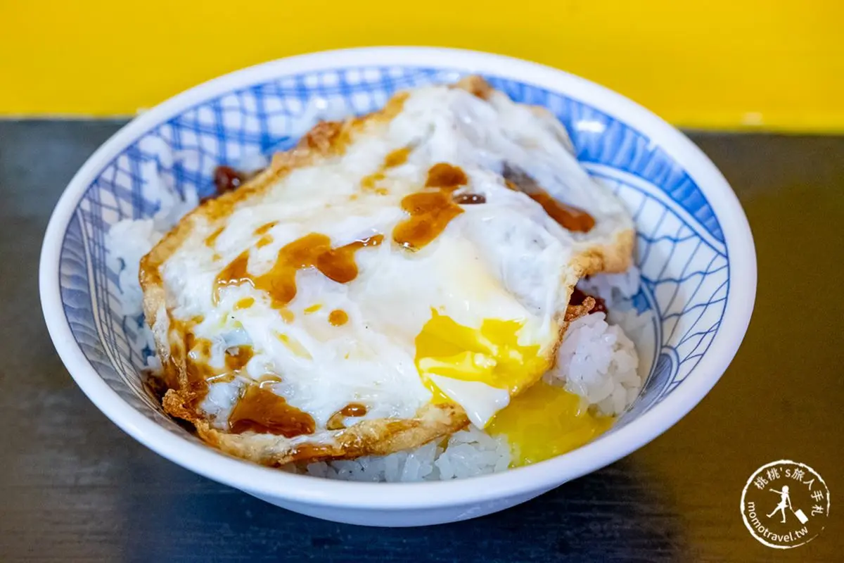 食尚鐵粉認證！宜蘭必吃６超強小吃：半熟蛋滷肉飯、排隊小籠包、炸蛋蔥油餅