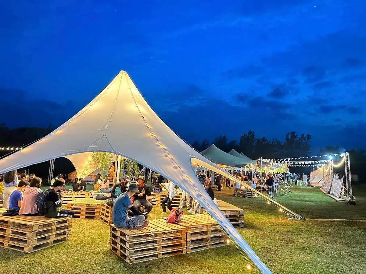 Outdoor咖快衝!新北「露營風假日市集」免費開逛,拍爆網美帳篷、吃人氣餐車 Outdoor咖快衝!新北「露營風假日市集」免費開逛,拍爆網美帳篷、吃人氣餐車