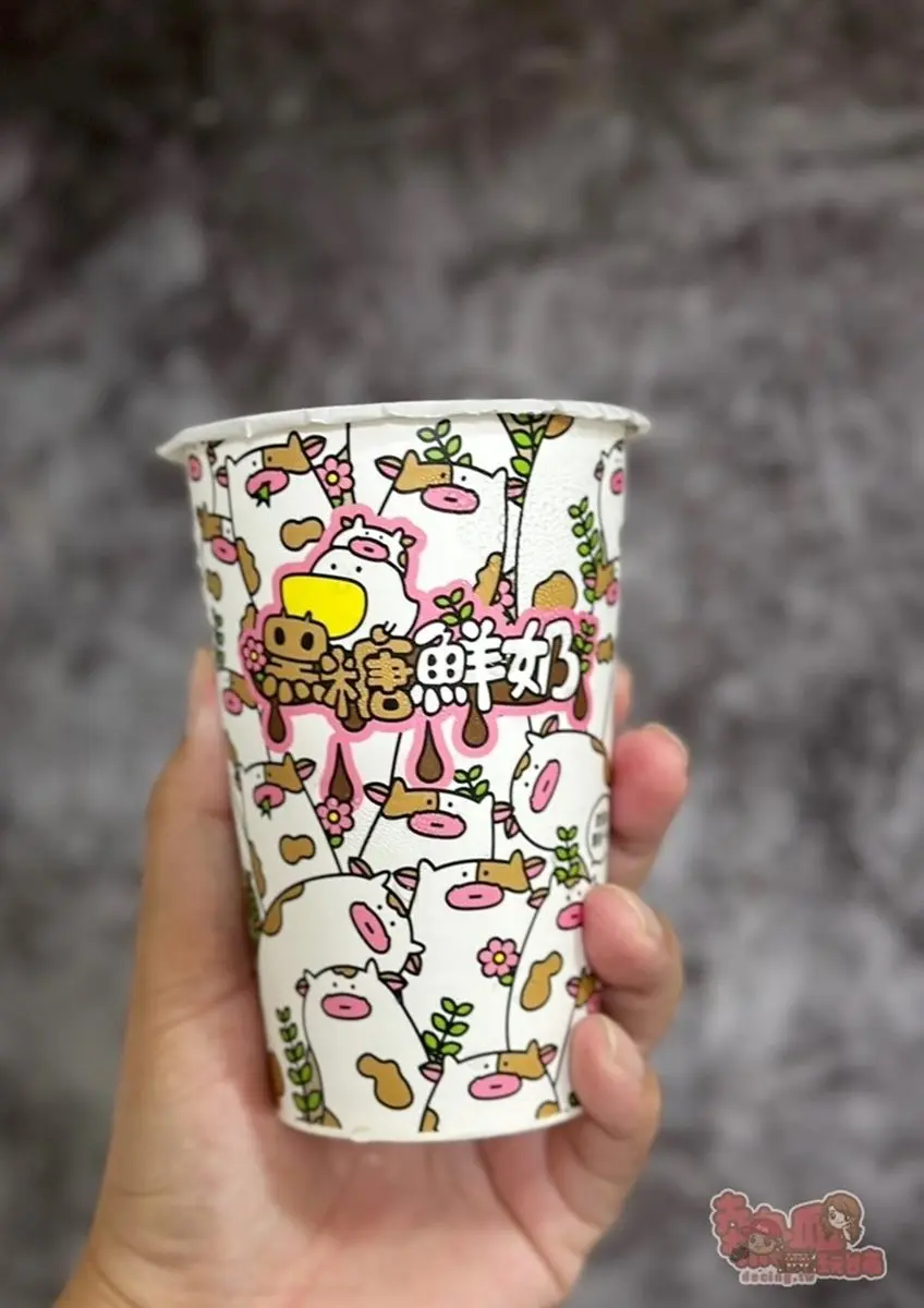 必勝客「一公尺派對巨飽盒」新披薩!4速食超狂新品,丹丹漢堡推巧克力薯條 必勝客「一公尺派對巨飽盒」新披薩!4速食超狂新品,丹丹漢堡推巧克力薯條