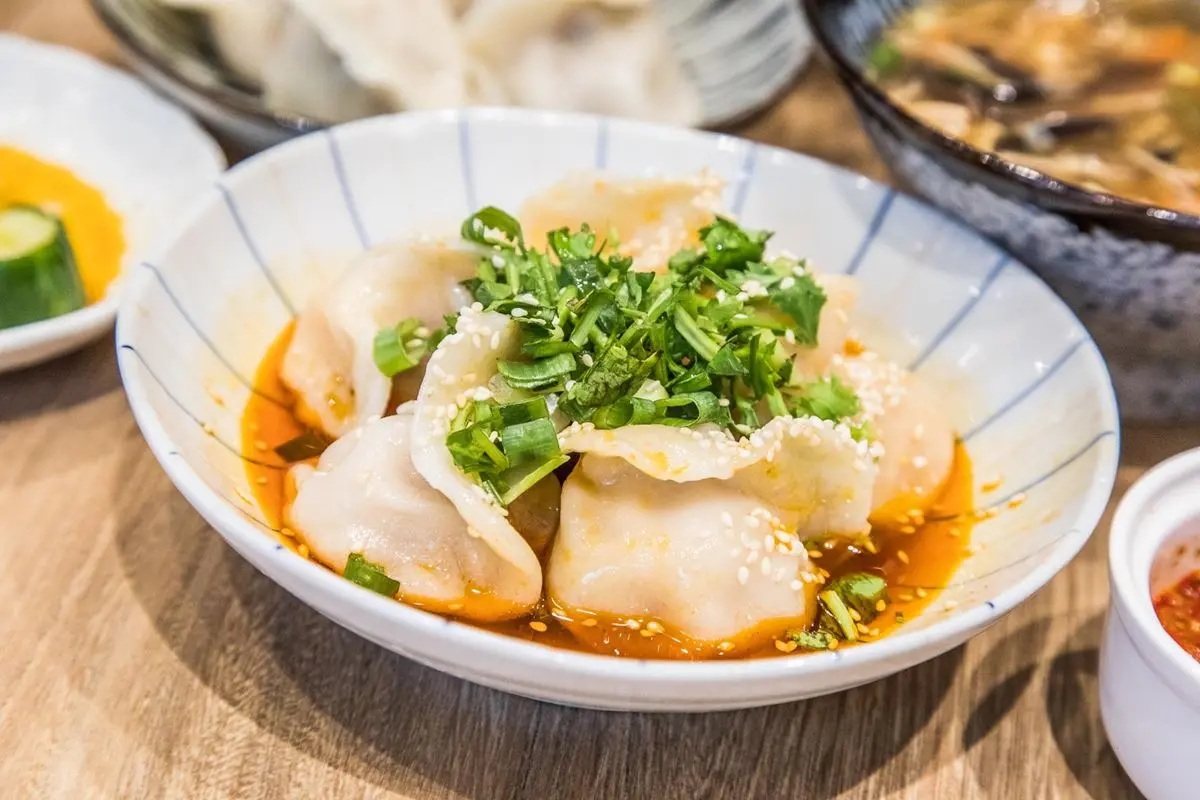 PTT鄉民推薦！台北最強６水餃名店：天龍國最頂「干貝口味」、稱霸東湖30年