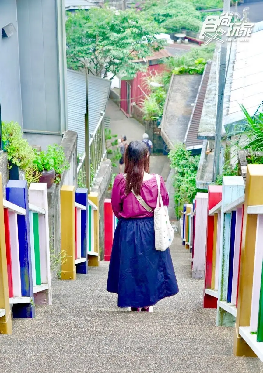 台版「神隱少女」5大北海岸祕境!千尋之路隧道、廢墟美紅磚、祈堂老街階梯 台版「神隱少女」5大北海岸祕境!千尋之路隧道、廢墟美紅磚、祈堂老街階梯