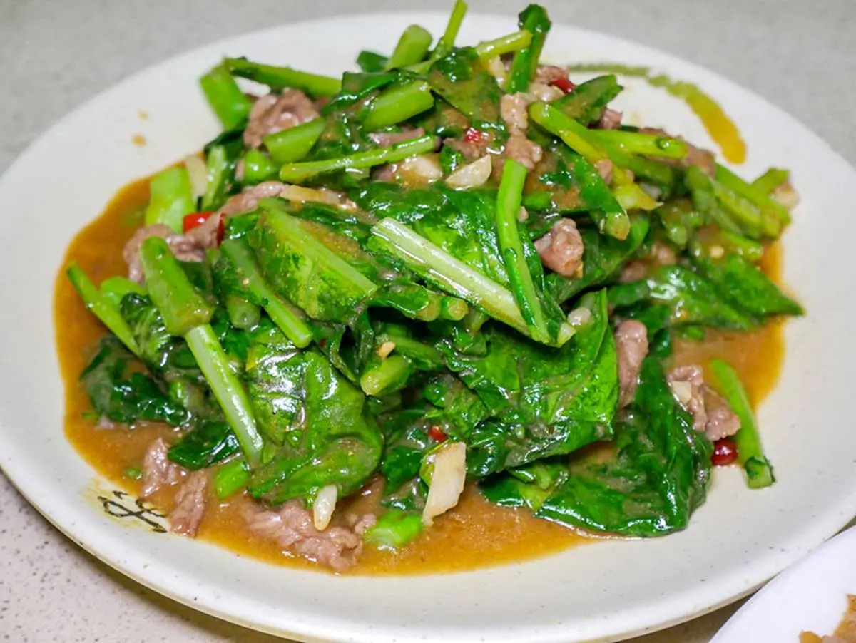 60元無限續湯太佛心!「滿料牛雜湯」老饕激推台北前三,高CP值炒飯功力超強 60元無限續湯太佛心!「滿料牛雜湯」老饕激推台北前三,高CP值炒飯功力超強
