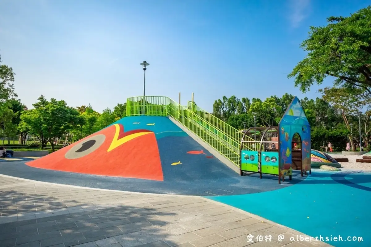 桃園不是旅遊沙漠!平鎮區6處私房景點:萬坪清水模公園、免門票、小木屋野餐 桃園不是旅遊沙漠!平鎮區6處私房景點:萬坪清水模公園、免門票、小木屋野餐