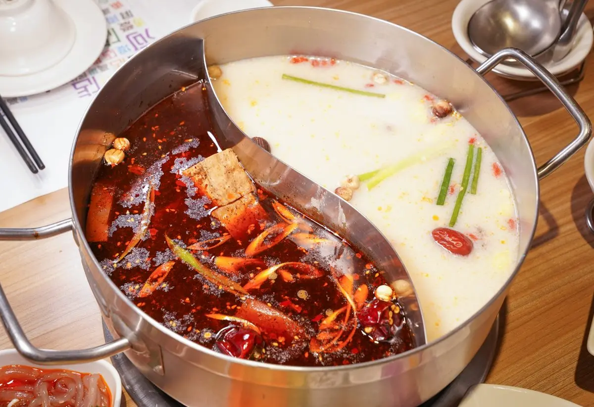 【食尚獨家優惠】身分證有6免費吃肉瀑布!麻辣鍋夯店現賺840元嗑整排肉片 【食尚獨家優惠】身分證有6免費吃肉瀑布!麻辣鍋夯店現賺840元嗑整排肉片