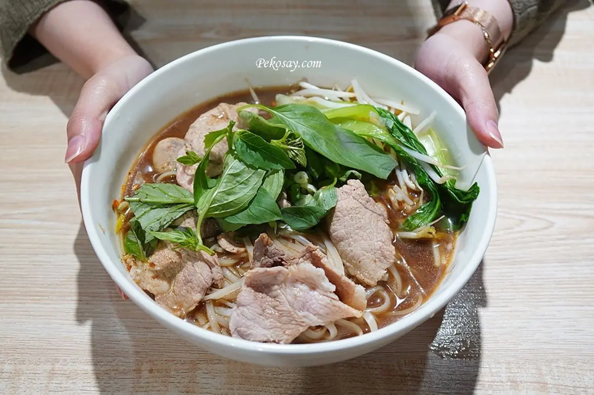 小資最愛美食一條街！信義區「永吉路30巷」必吃６家：芋頭米粉、烤鴨捲餅
