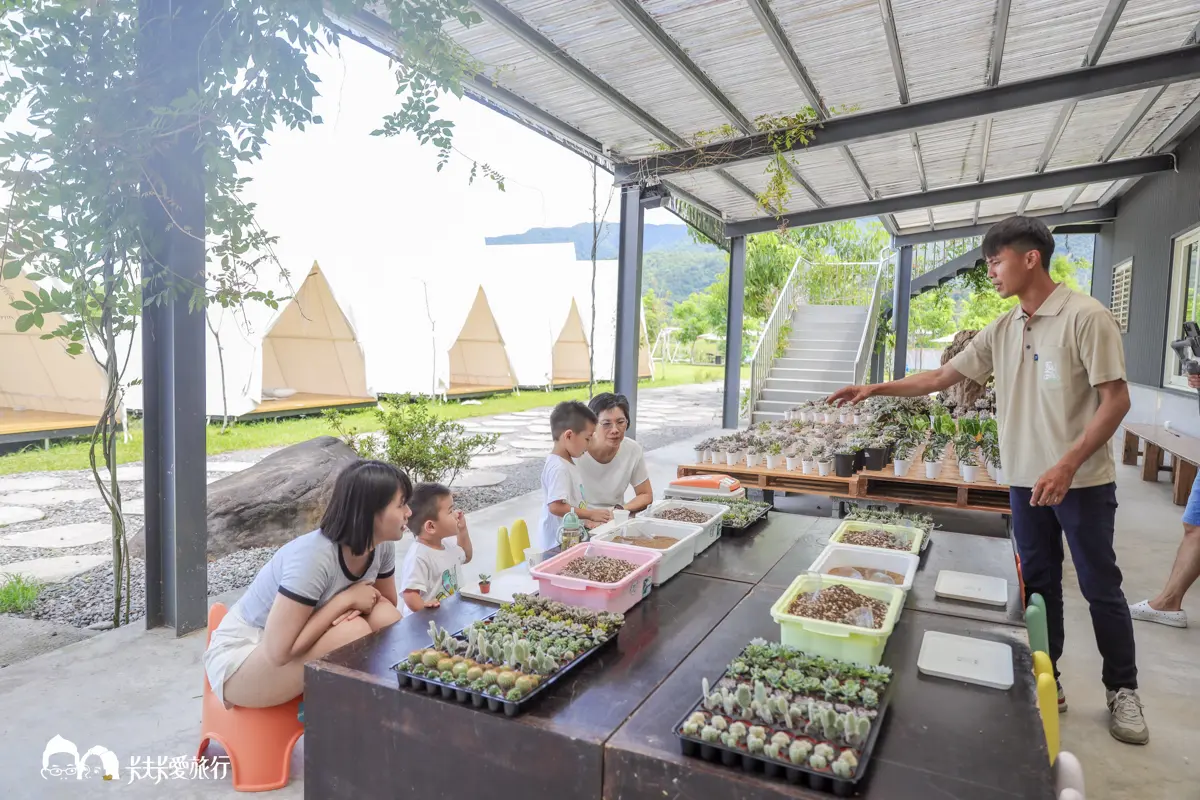【新開店】250元玩到飽!宜蘭「破千坪農場」近距離餵水豚、小小拖拉機超放電 【新開店】250元玩到飽!宜蘭「破千坪農場」近距離餵水豚、小小拖拉機超放電