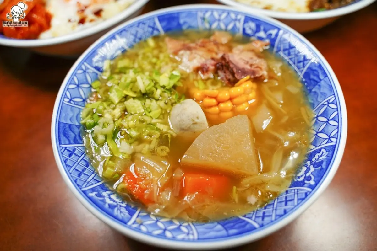 這碗只要50元!牛肉燥拌炒蛋、蔥花蛋太銷魂,限量「牛B飯」爽嗑鮮嫩牛排 這碗只要50元!牛肉燥拌炒蛋、蔥花蛋太銷魂,限量「牛B飯」爽嗑鮮嫩牛排