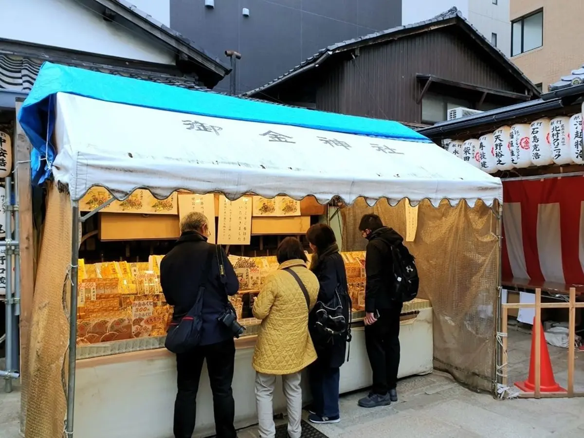 快帶新台幣「洗錢」發大財！求財必去「拜金神社」祕境，超靈驗日媒也認證