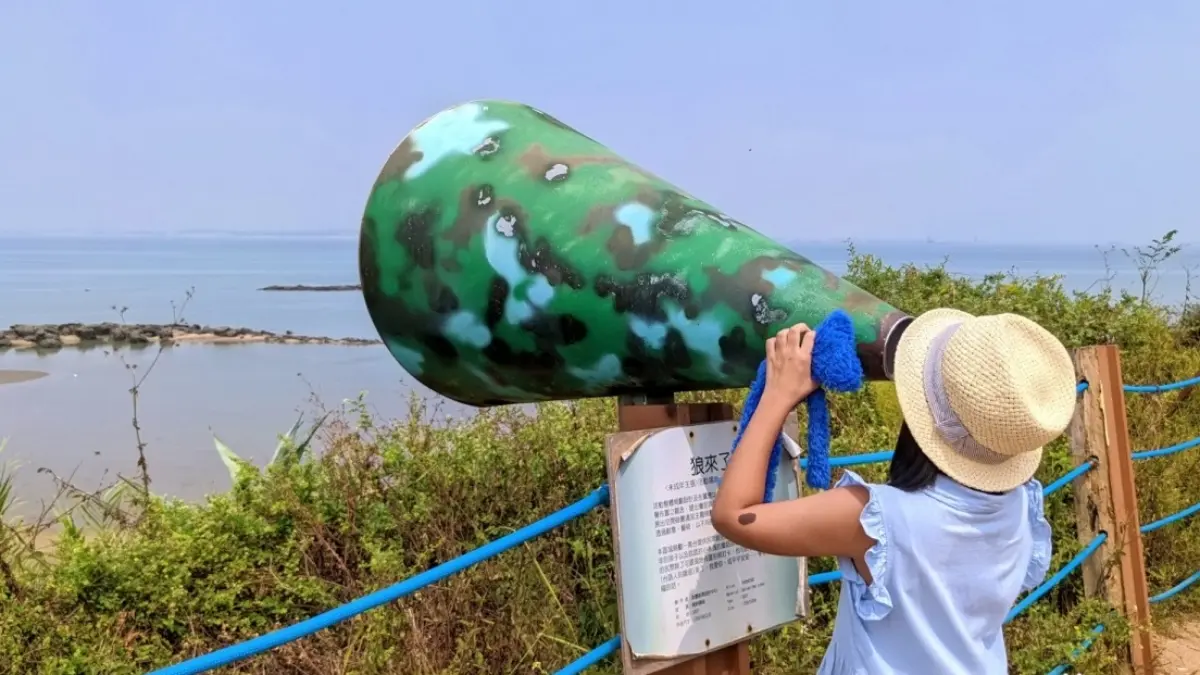 真是時代的眼淚!整面播音牆隔海「放送歌曲」到廈門,打卡必拍告白大聲公 真是時代的眼淚!整面播音牆隔海「放送歌曲」到廈門,打卡必拍告白大聲公