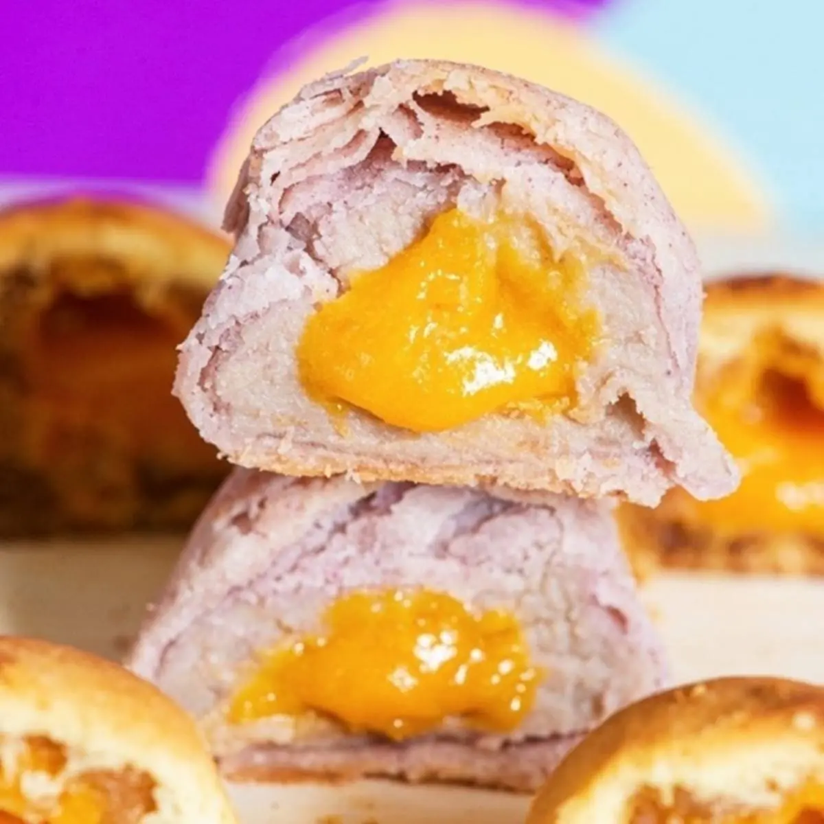 中秋節快搶訂！７大老店月餅推薦：蛋黃酥排隊霸主、最強鳳梨酥、爆漿流心酥
