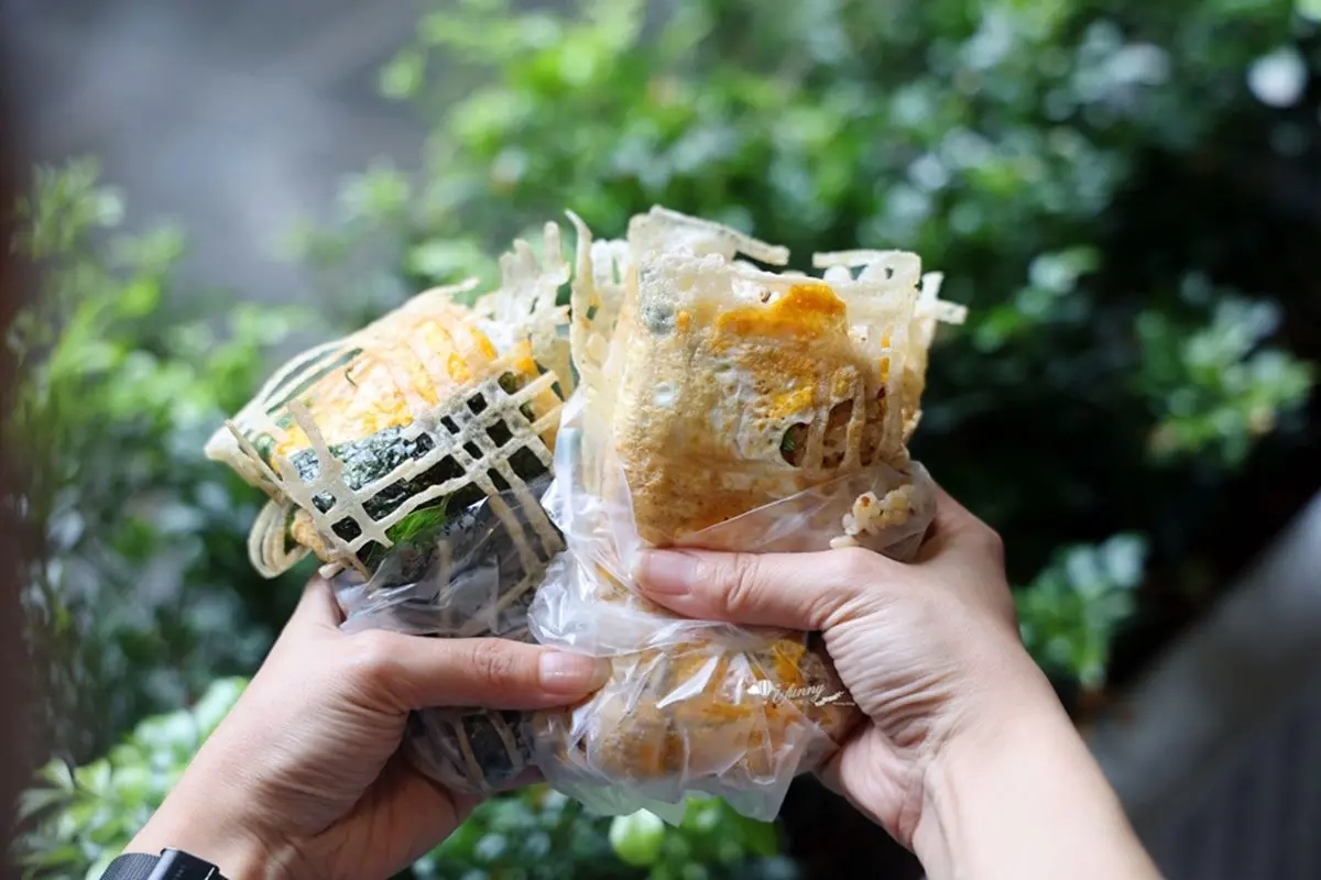 新北捷運「三鶯線」6/30通車!免費試乘2個月,25家美食+景點一日遊地圖 蛋餅界的Burberry!全台唯一「格紋蛋餅」藏在這,雙蛋還包紅蔥油飯鹹香唰嘴