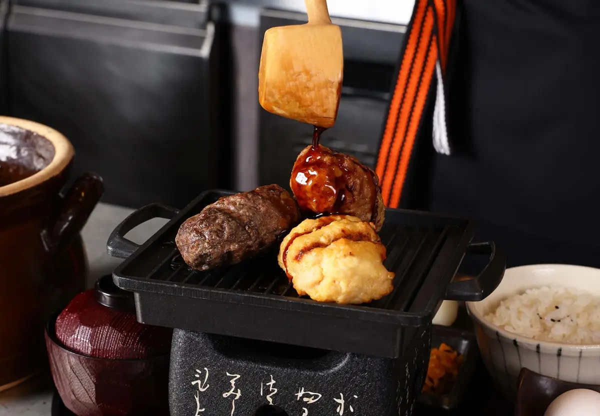 【新開店】連13天和牛漢堡排「免費無限續」！超狂「焱の挽肉」8/19插旗台北