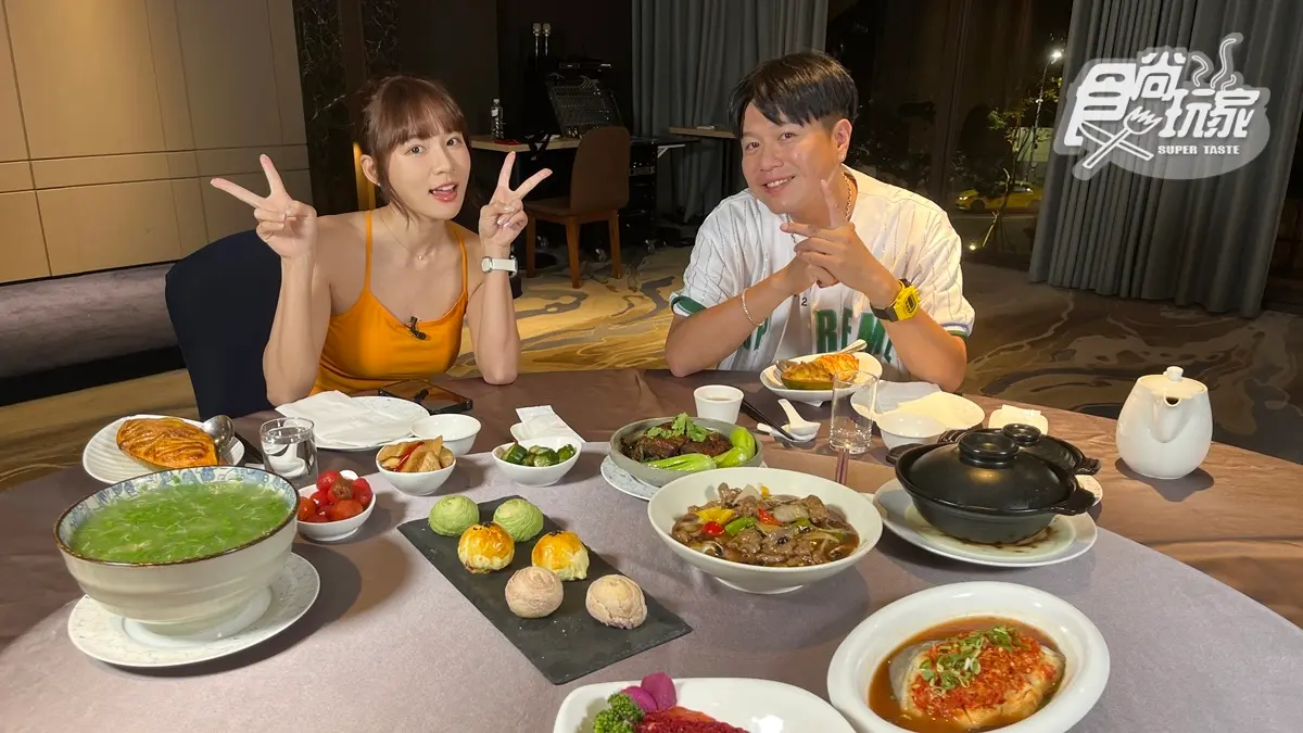 新竹城隍廟排隊美食！李易、林莎開吃潤餅、綠豆沙｜8/24《瘋狂總部》店家資訊