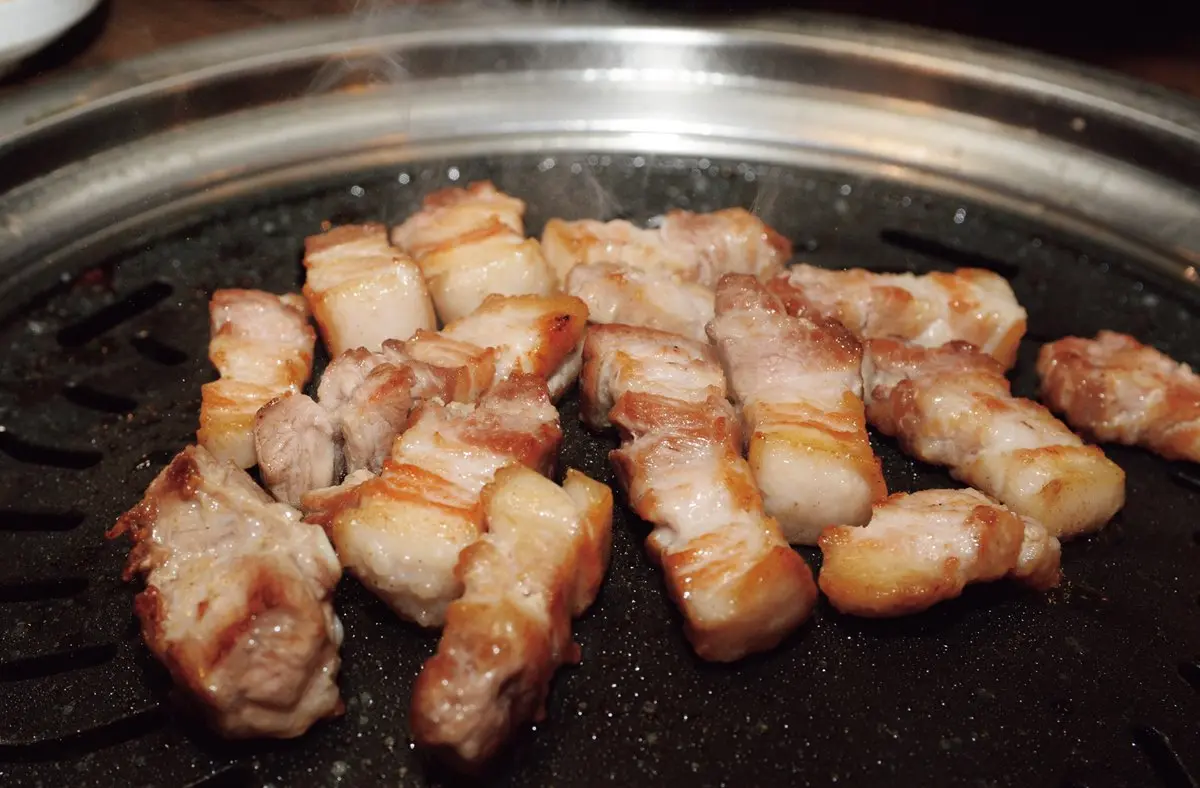 去首爾就吃這５間！韓食必吃「殿堂級餐廳」：排隊五花肉、明星最愛參雞湯