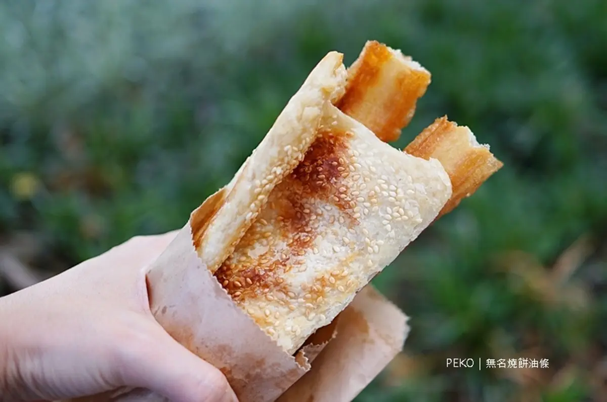 信義區銅板美食尋寶！光復市場周邊５必吃：爆餡芋泥包、排隊滿料豆腐捲