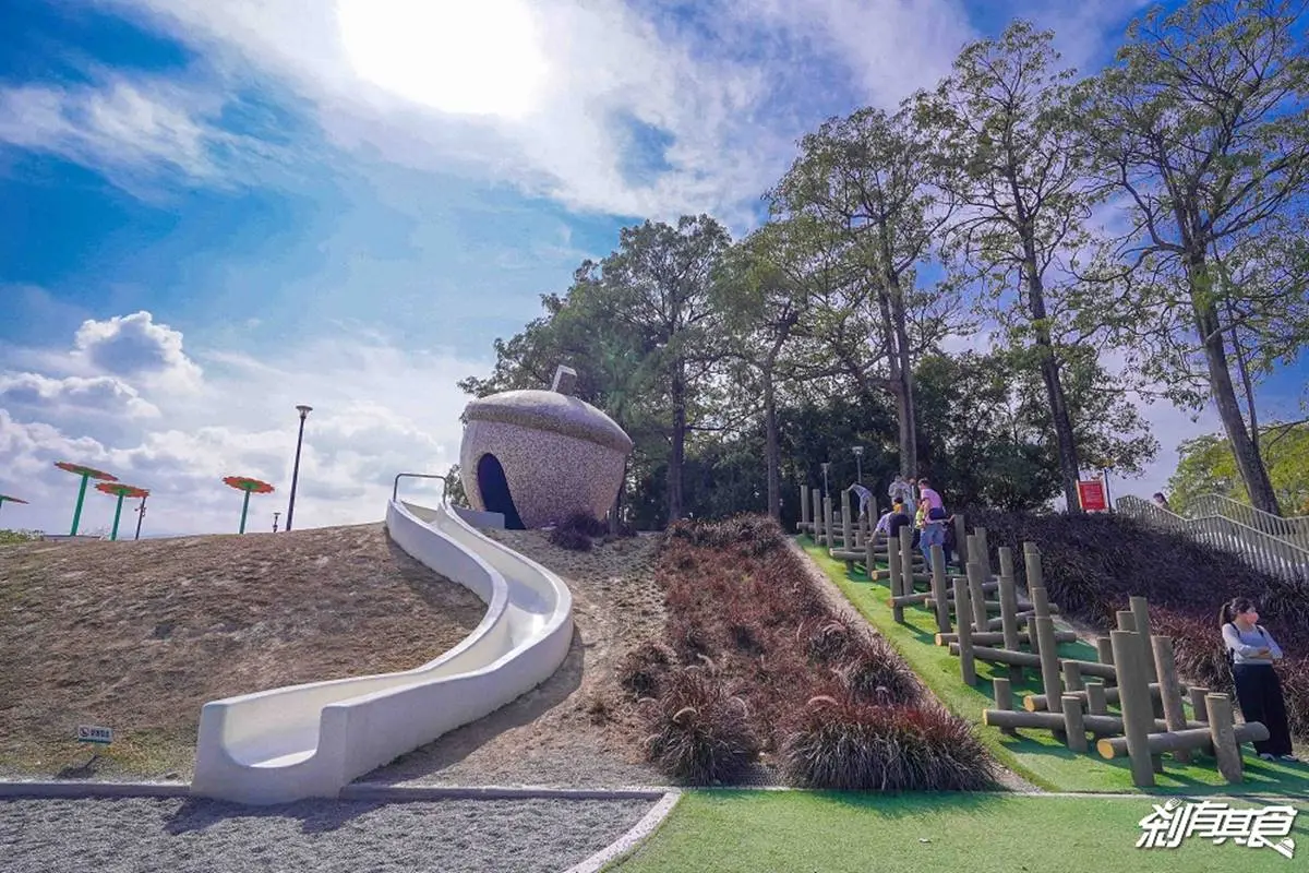 雲林免費景點推薦TOP12:飛天鵝溜滑梯、彩色松鼠公園、1秒飛泰國的台版大皇宮 雲林親子景點推薦:膨鼠森林公園