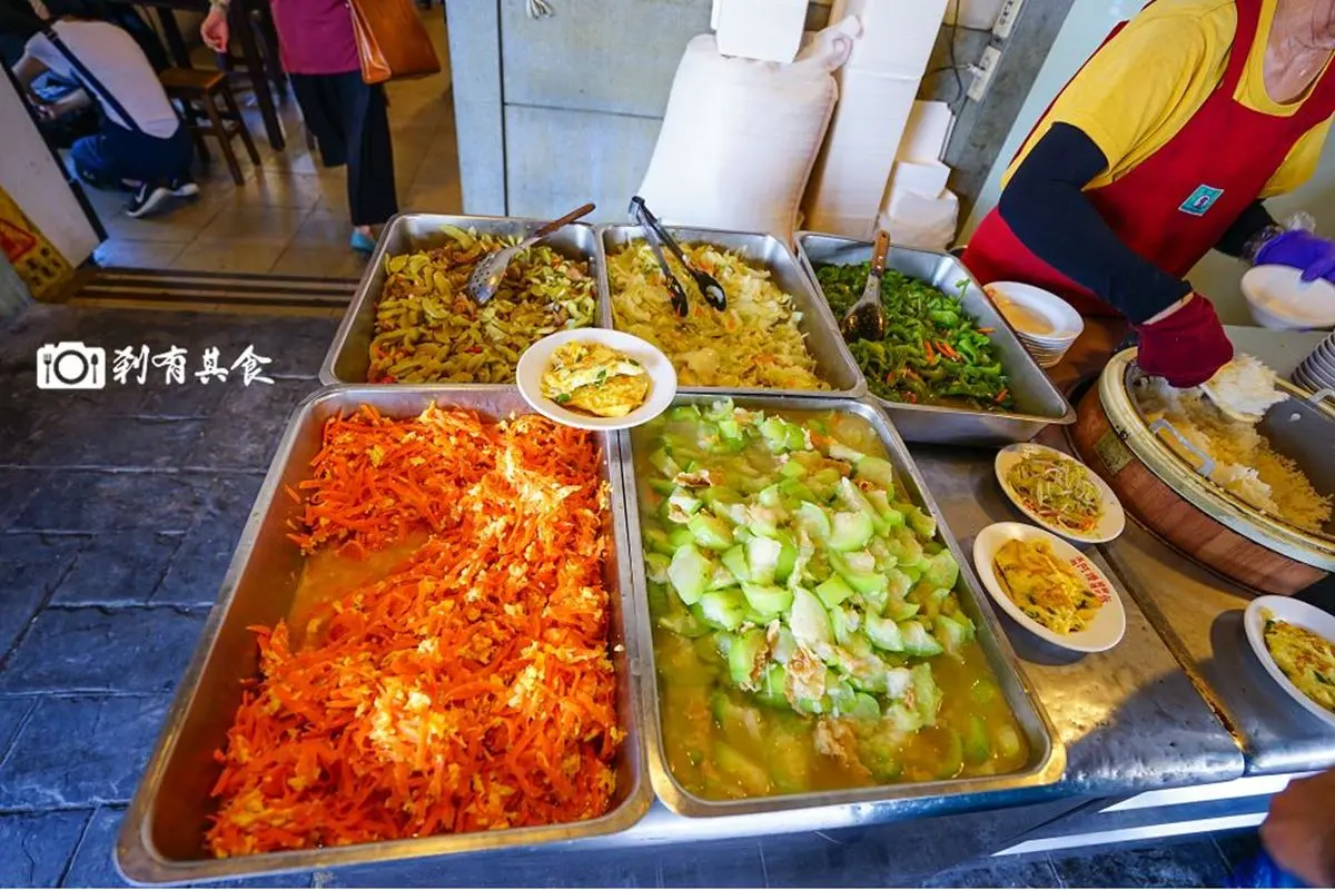 連假衝一波彰化!溪湖糖廠周邊7美食、景點:唱片行千層酥、五分車兜風體驗 連假衝一波彰化!溪湖糖廠周邊7美食、景點:唱片行千層酥、五分車兜風體驗