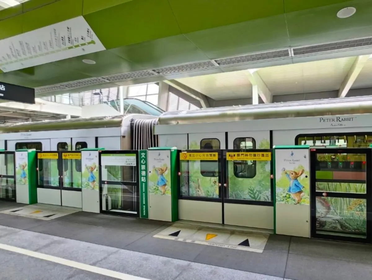 台中首列「比得兔彩繪列車」上路!加碼中秋限定小站長體驗,「這天」快搶訂 台中首列「比得兔彩繪列車」上路!加碼中秋限定小站長體驗,「這天」快搶訂