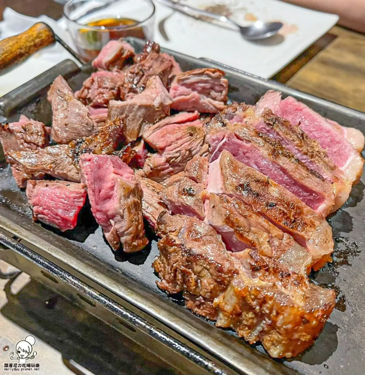 最低269元起!高雄必衝8家超值吃到飽:蒙古烤肉+火鍋自助吧、肉排無限吃 最低269元起!高雄必衝8家超值吃到飽:蒙古烤肉+火鍋自助吧、肉排無限吃