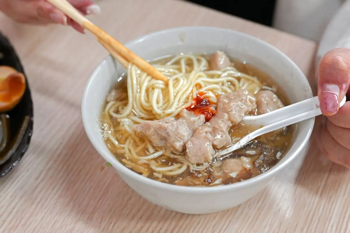 連假開趴必收! 雙北6家「24小時營業」美食:銅板價港點、銷魂豬腳、牛肉麵 連假開趴必收! 雙北6家「24小時營業」美食:銅板價港點、銷魂豬腳、牛肉麵