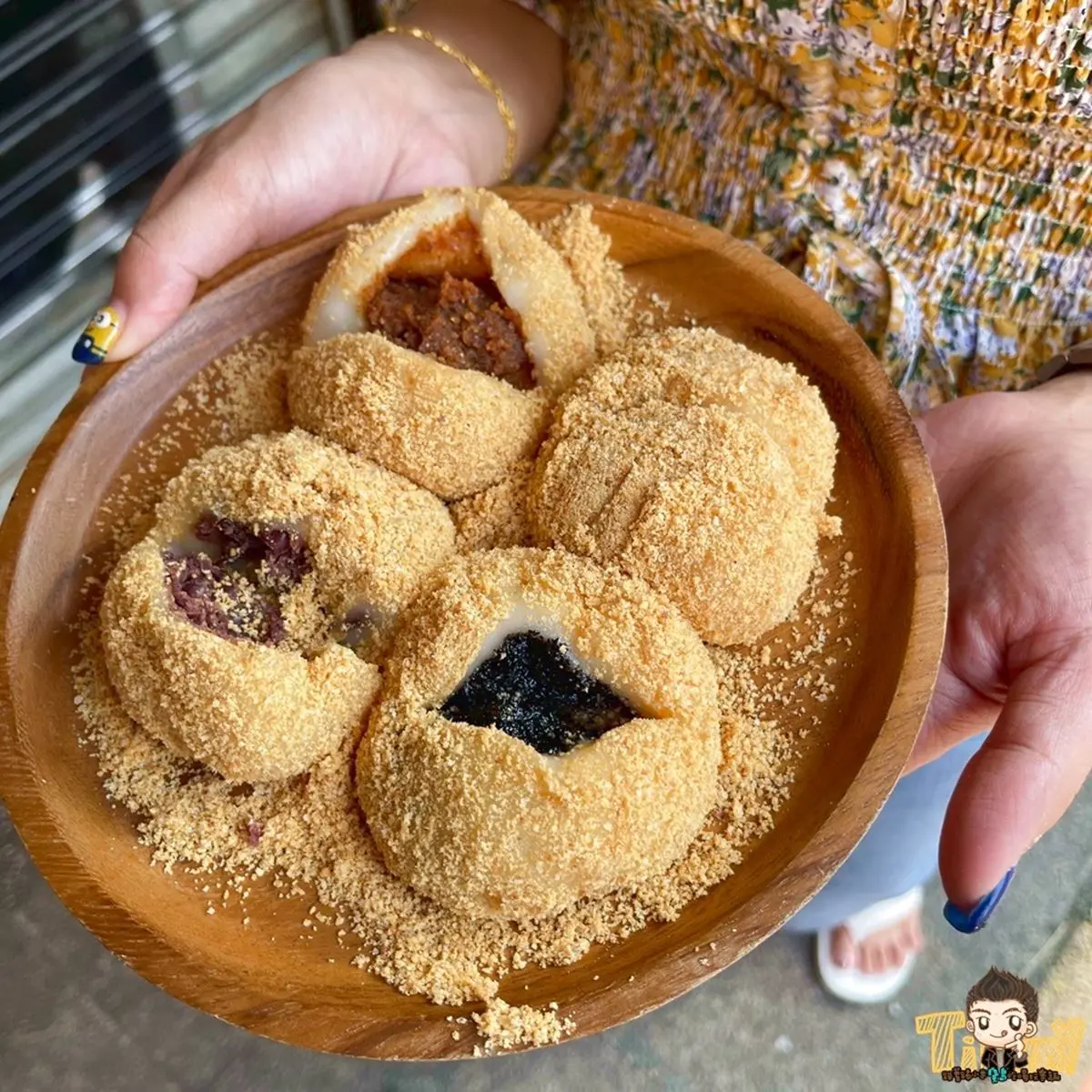 廟口美食大本營!新竹城隍廟周邊6必吃:巨無霸芋泥球、最強鴨肉飯、燒麻糬 廟口美食大本營!新竹城隍廟周邊6必吃:巨無霸芋泥球、最強鴨肉飯、燒麻糬
