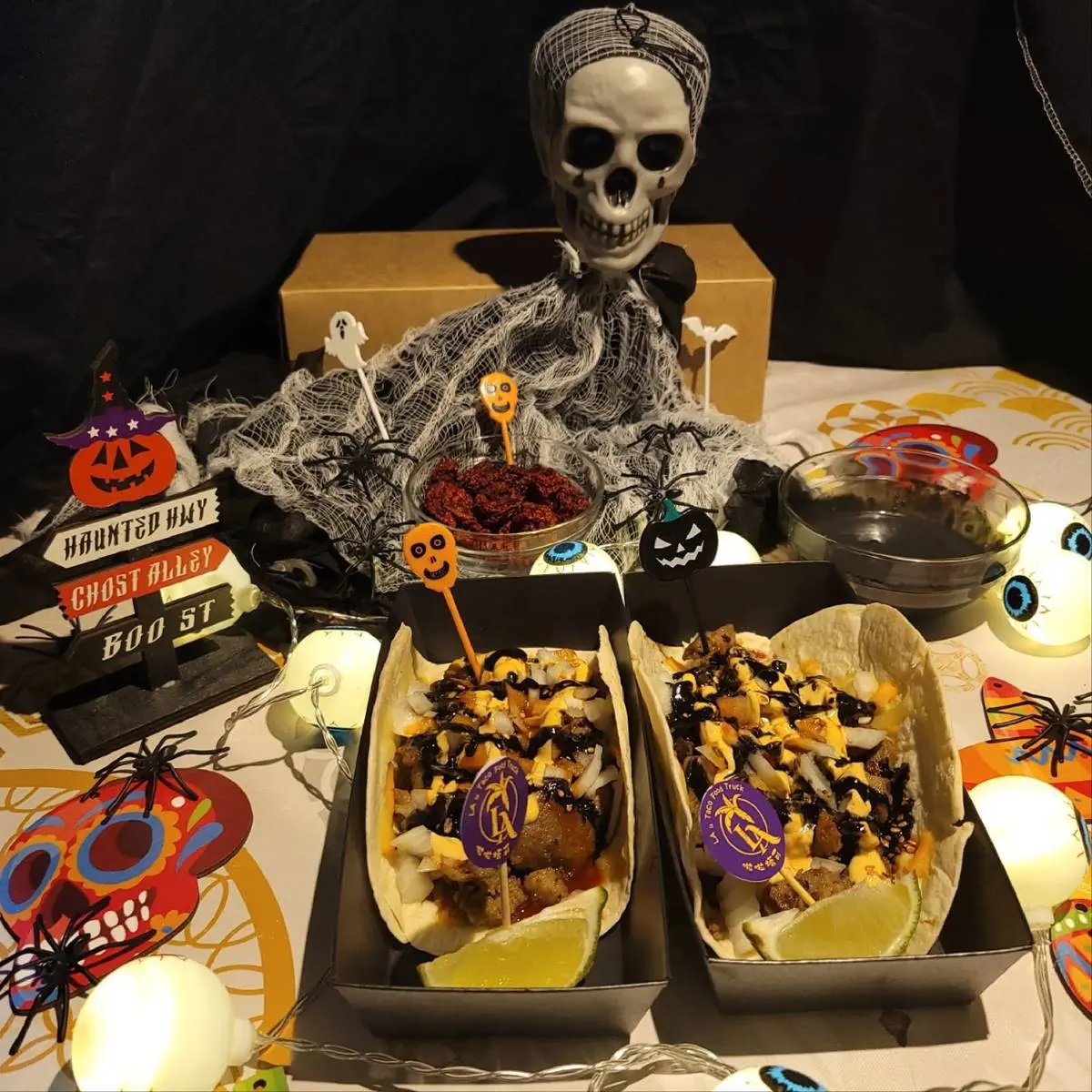 今晚就衝！最狂「萬聖市集」連４週在中山，開吃50家暗黑美食、爽看樂團表演