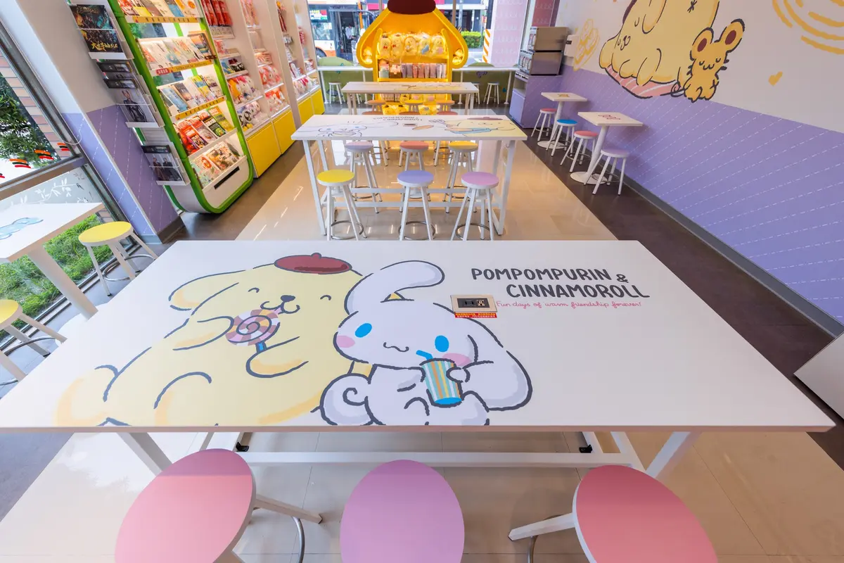 7-11「布丁狗＆大耳狗主題店」開在這！大頭燈箱、布丁狗櫃，三麗鷗粉衝打卡